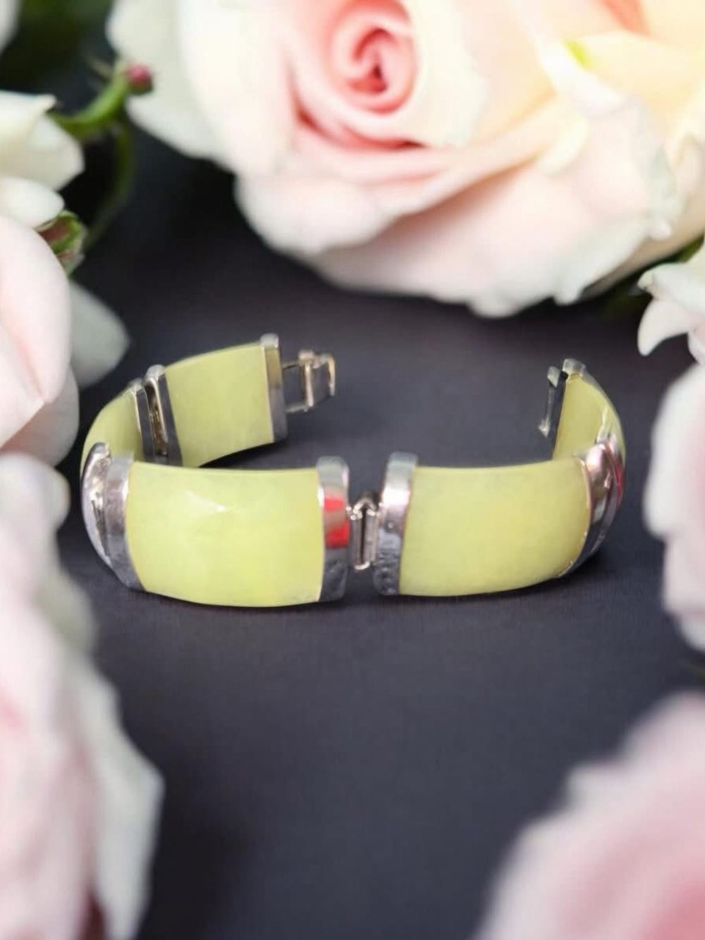 Gorgeous Jadeite bracelet
